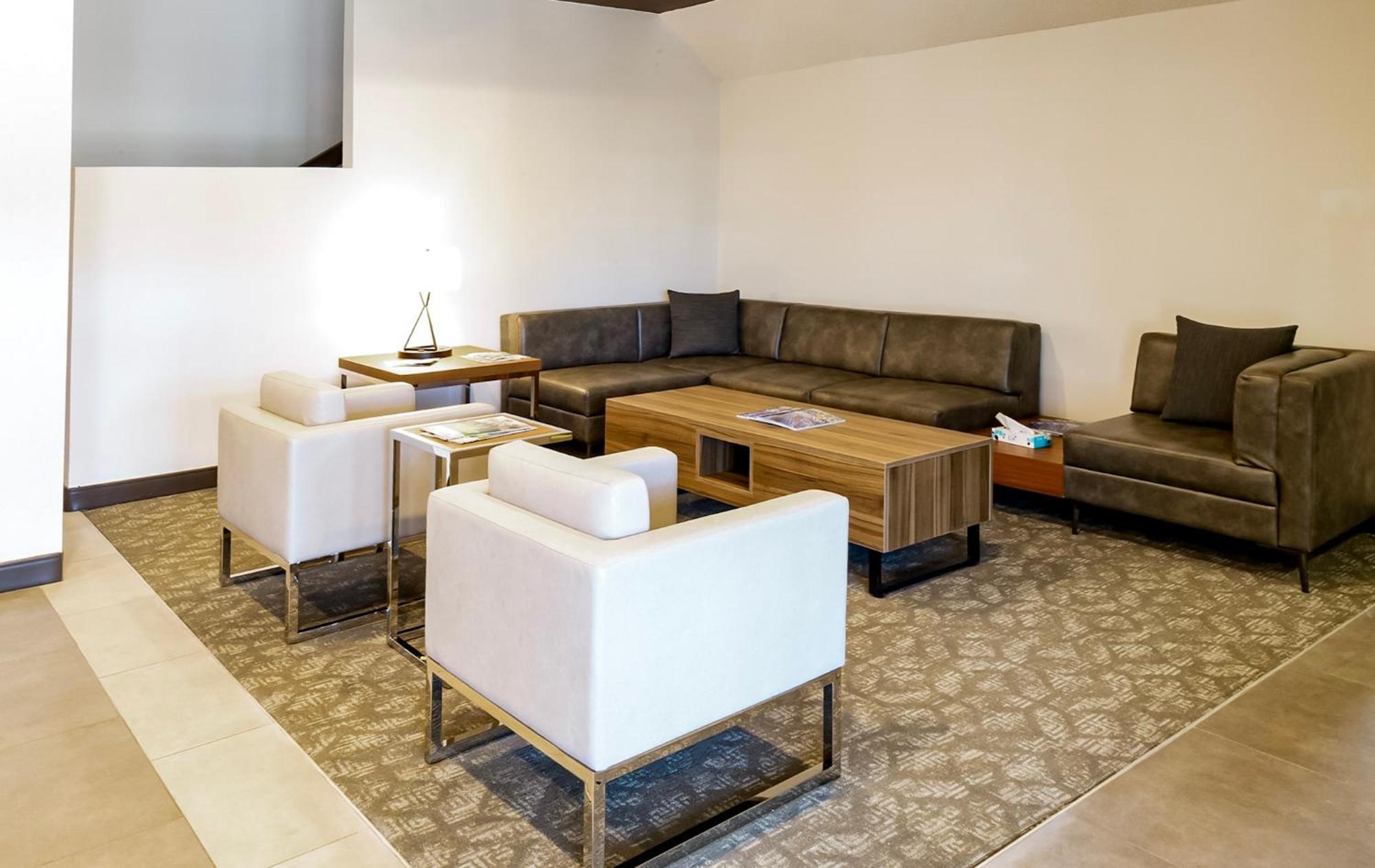 Wingate By Wyndham 2*